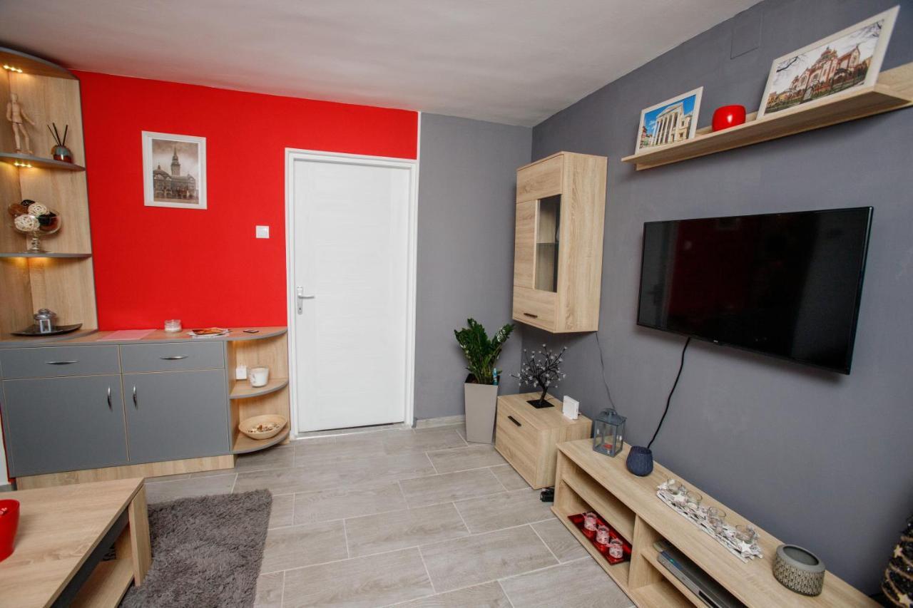 7 Days Premium Apartment Subotica Dış mekan fotoğraf