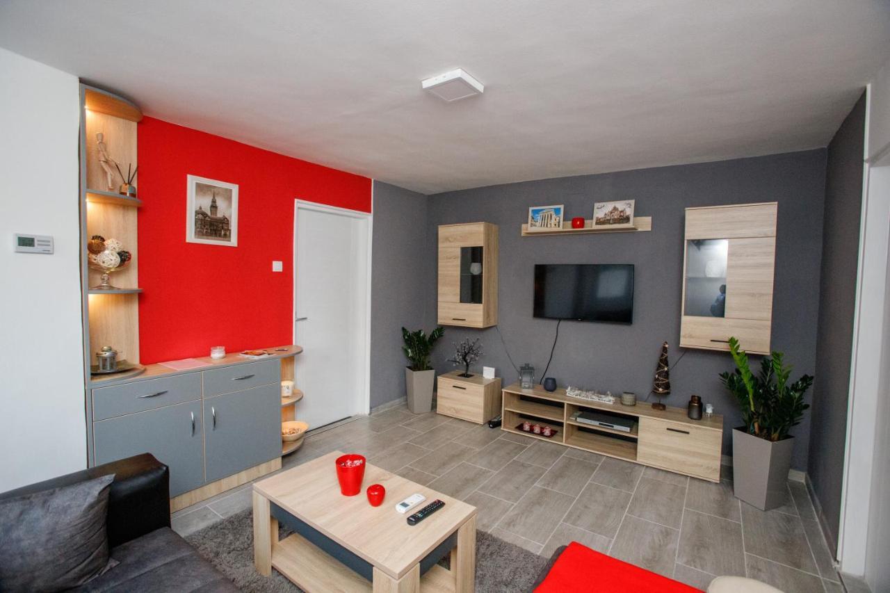 7 Days Premium Apartment Subotica Dış mekan fotoğraf
