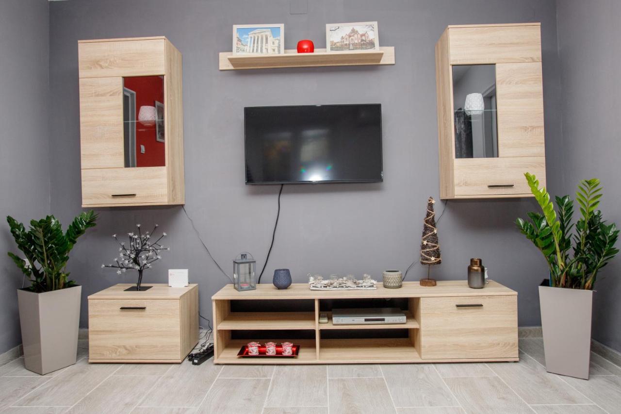 7 Days Premium Apartment Subotica Dış mekan fotoğraf